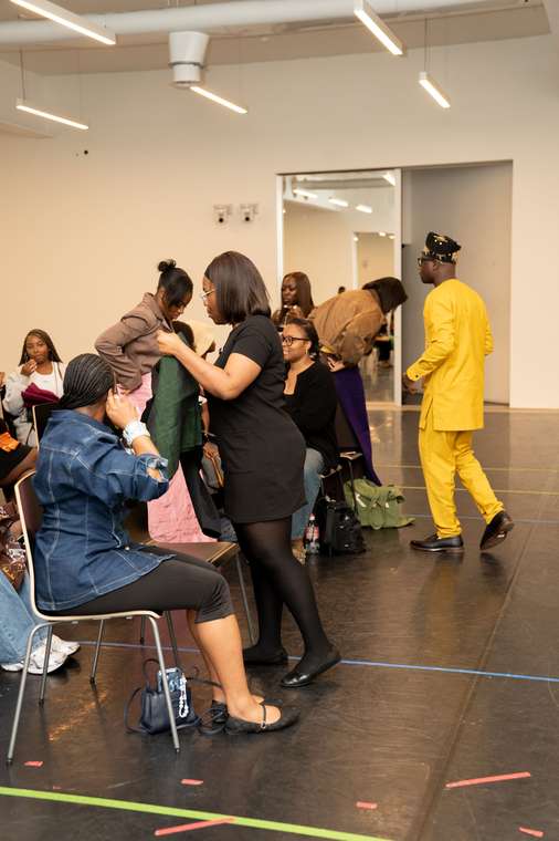 Gele tying workshop in session